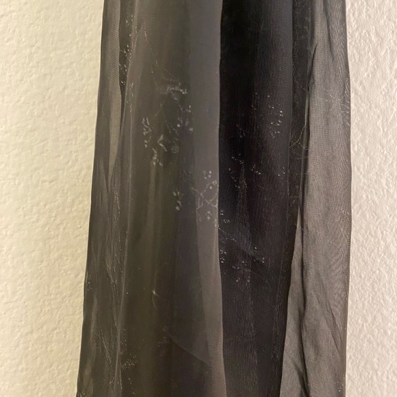 Floral Scarf - Picture 2 of 6